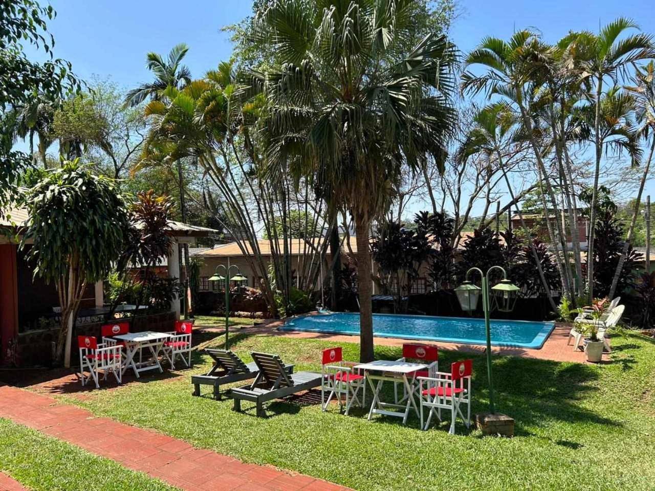 El Guembe Hostel House Puerto Iguazú Eksteriør billede